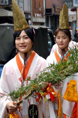 u14/bmcmorrow/medium/38695137.osakajan05219.jpg
