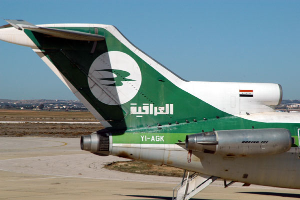 Iraqi Airways 727 at Amman (YI-AGK)