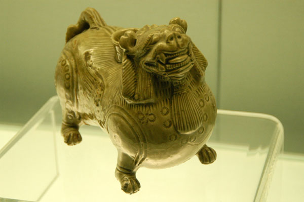 Celadon Lion-Shaped Evil Spirit Exorciser, western Jin (265-317 AD)