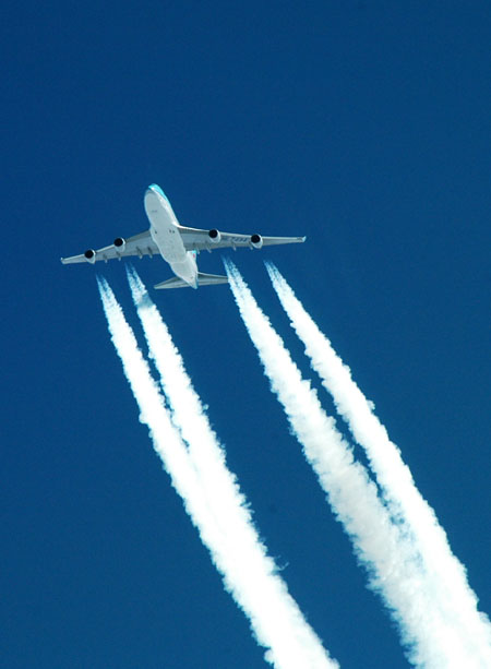 Korean Airlines Boeing 747 over China