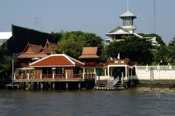 Old buildings along the Chao Phraya