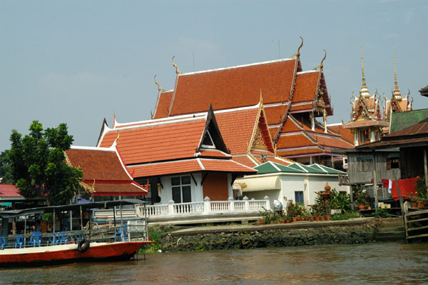 Temple on the Chao Phraya