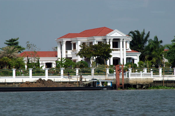 Mansion along the river