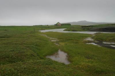 Komi  <a href=http://www.geocities.com/mistermanners/ice99/egils.html>Snautasel</a>