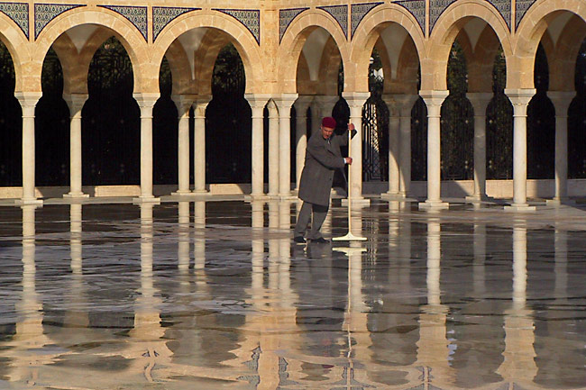 Momentary Reflections, Bourguiba Mausoleum