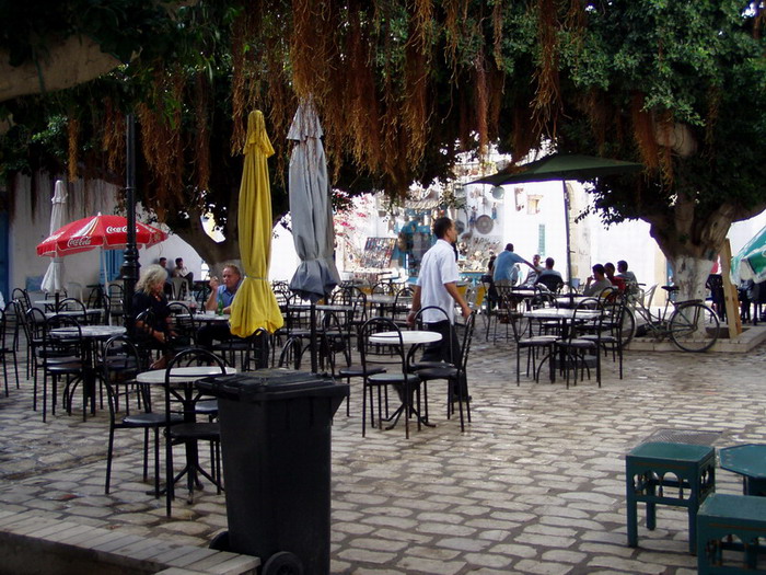 Cafe Gamra in Place du Caire .JPG