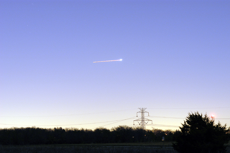 <B>Airplane</B>