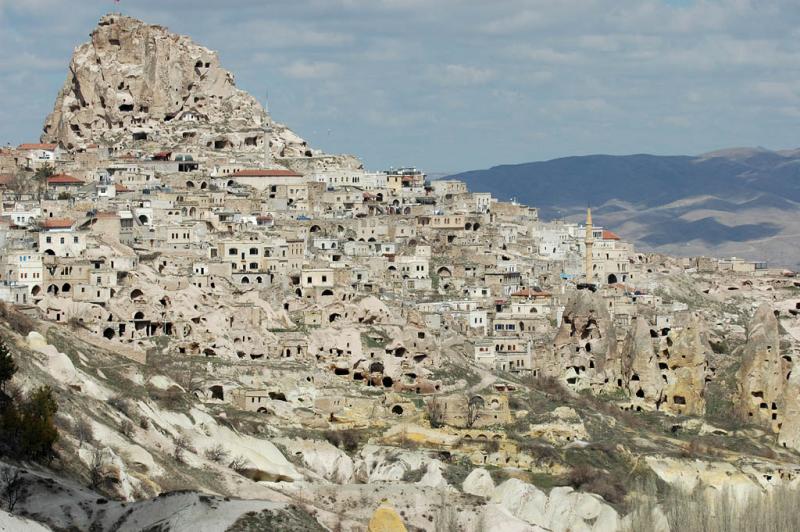 Uchisar and surroundings 6400
