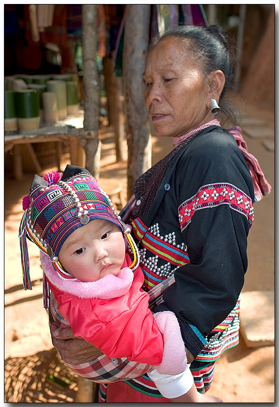 Karen tribe mother & daughter