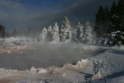 092_LowerGeyser.jpg