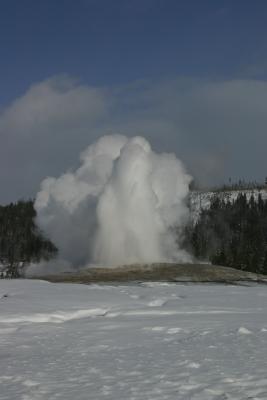 098_OldFaithful.jpg