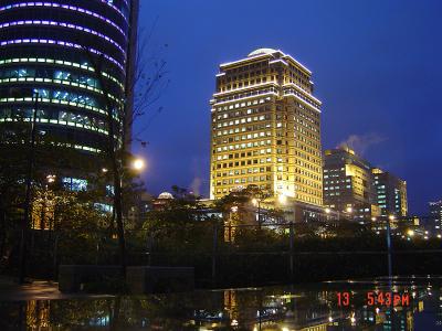 u14/icecreamfoo/medium/38742113.Taipeinight1.jpg