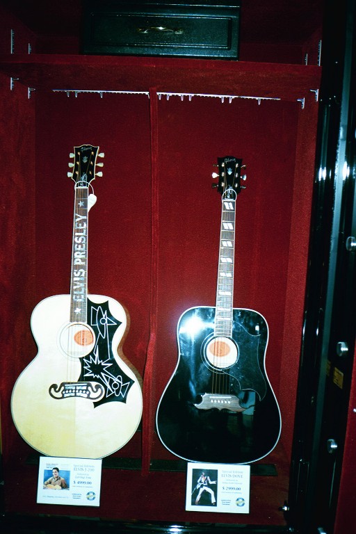 Elvis J200 and Dove signature models