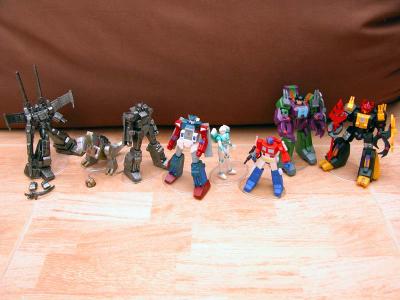 Assorted Chase and Bonus Figures
