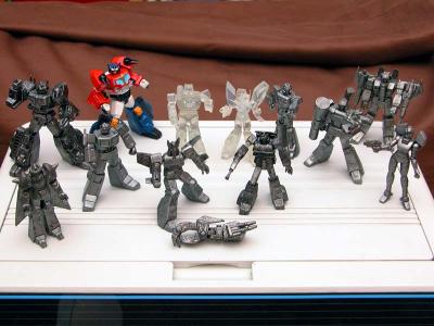 Assorted Loose Figures