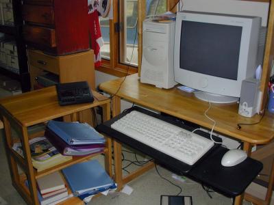 ComputerDesk.jpg