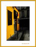 Yellow shop, Paris