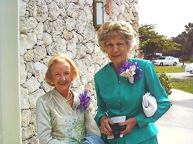 Mom, Claire