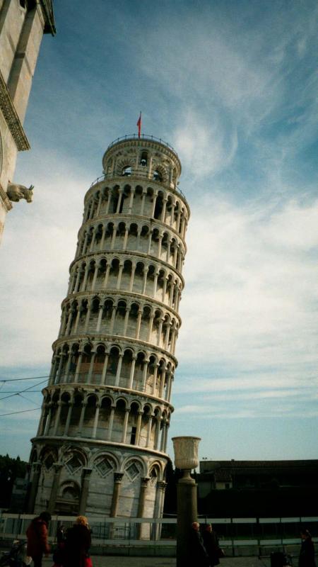 PISA111.JPG