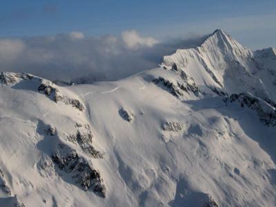 Avalanche:  Forbidden, Lower N Ridge (Forbidden040405-001adj.jpg)