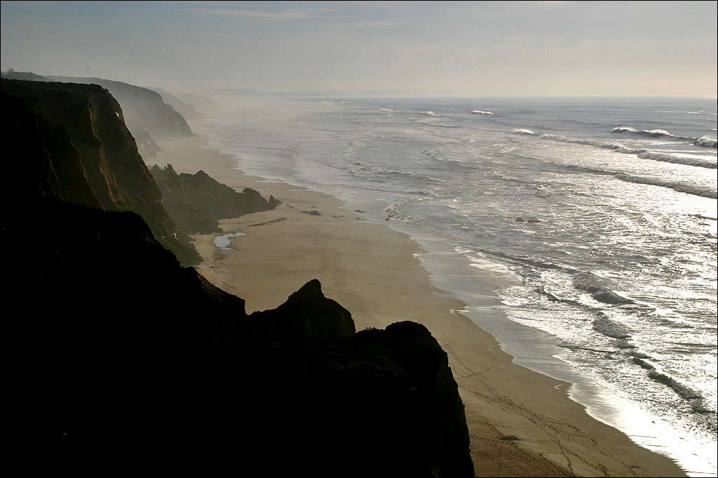16.01.2005 ... Beach of VALE FURADO - PORTUGAL