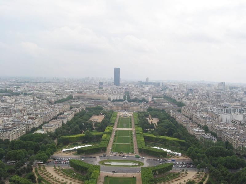 Looking SE; Montparnasse, Ecole Militaire