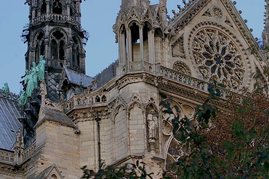 Notre-Dame-at-dusk