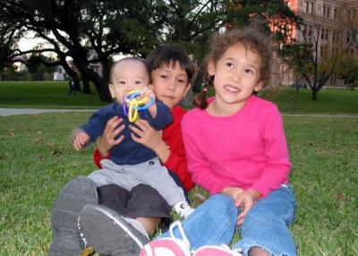 021116_Alex_Madeline_Michael_01.JPG