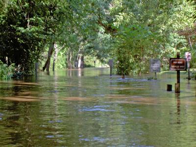 Scudder Falls Park '04 flood