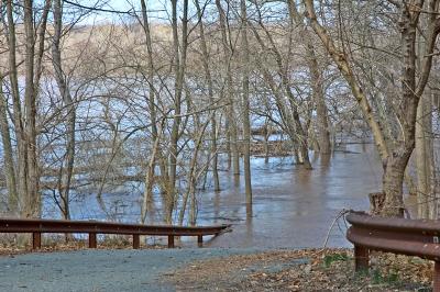 Scudder Falls Park, Delaware River flood