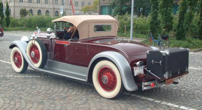 Packard-r.jpg
