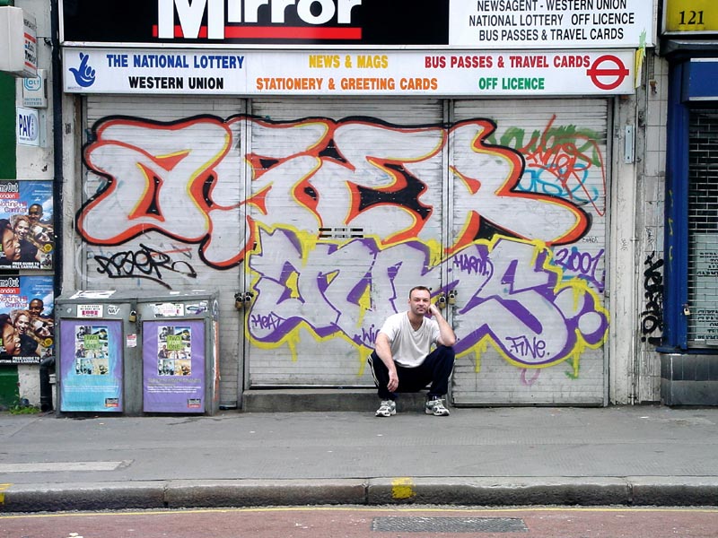 <B>Openning soon</B><BR><FONT size=1><I>by Jon Mold</I></font>