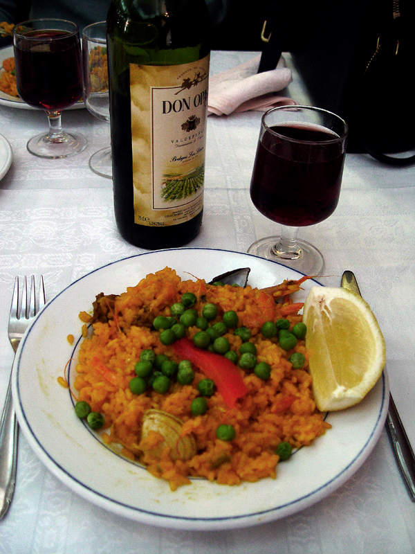 <B>Paella</B><BR><FONT size=2>by Brian Jarrel</FONT>