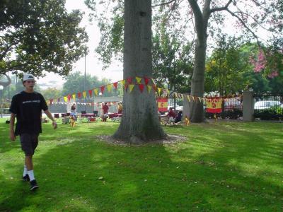 more USC fans.  look at all that grass and trees.  no hot asphalt parking lot there