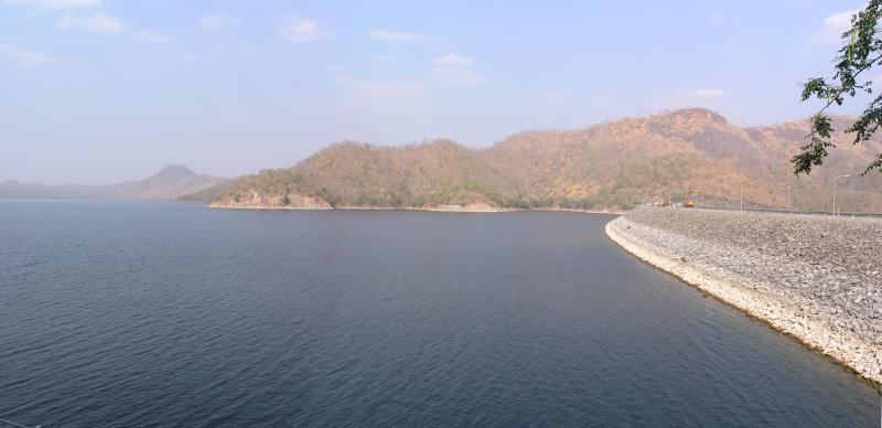 Srinakarin Dam Top 1