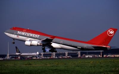 N670US Northwest Airlines B747-451