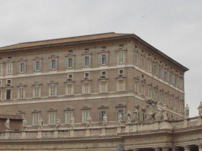 Pope's Apartment..(the one with windows closed)