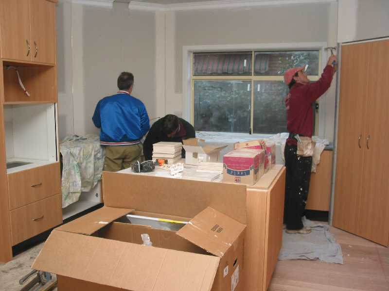 tiling the kitchen