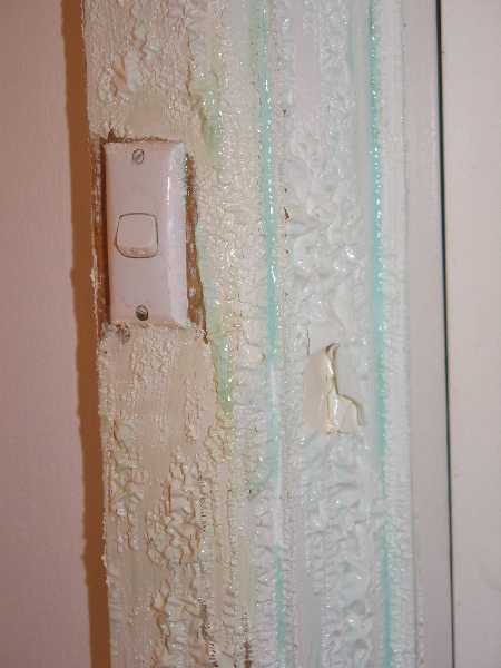 old architrave paint removal