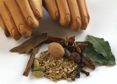 u15/ayalofer/medium/38883243.wholespices.jpg