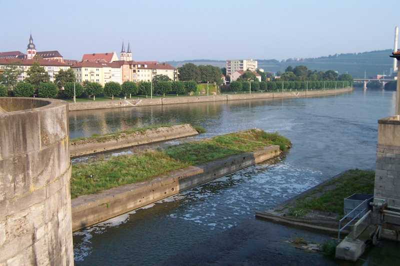 Alte Mainbruecke - old river bridge in Wuerzburg, Bavaria, Germany