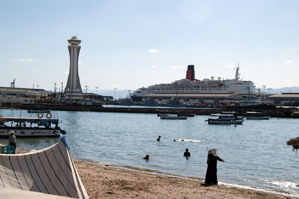 Port of Aqaba with the QEII