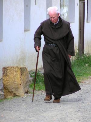 Carmelita Priest in Villa de Leyva