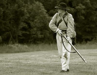 u15/chasp/medium/41906404.civilwarsoldierbwis.jpg