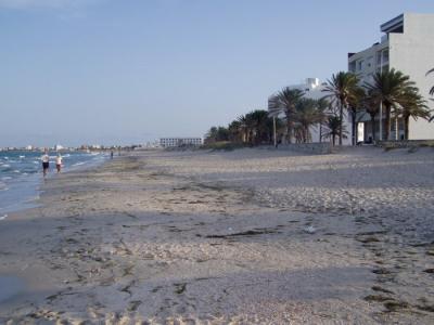 u15/corrina/medium/38756618.MahdiaBeach.jpg