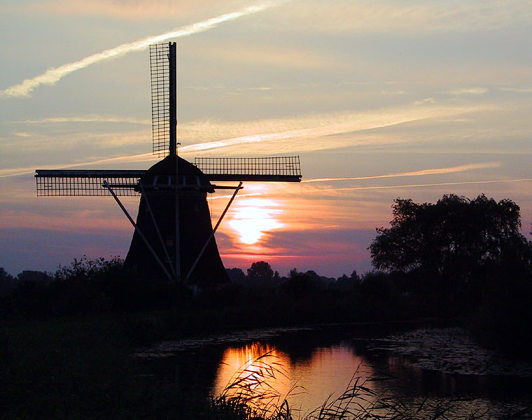 Water-moving Windmill