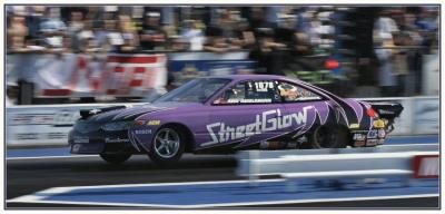 street glow drag w border1.jpg