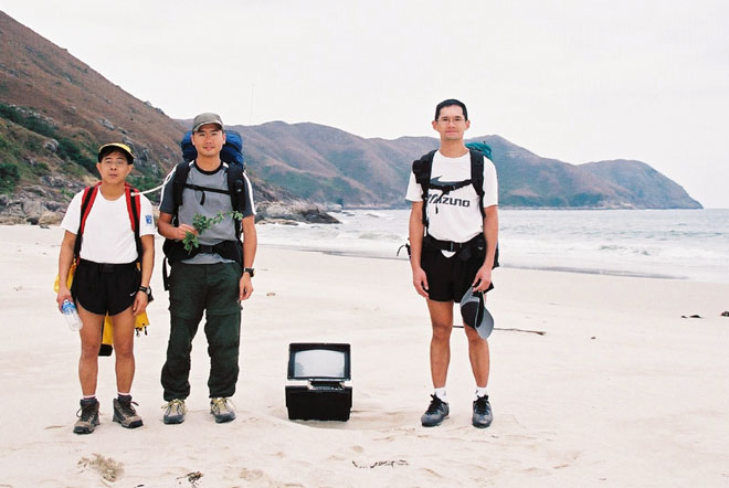 相逢何必曾相識