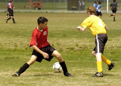 GiantsSoccer040905_003.jpg