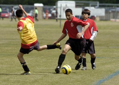 GiantsSoccer042305_012.jpg
